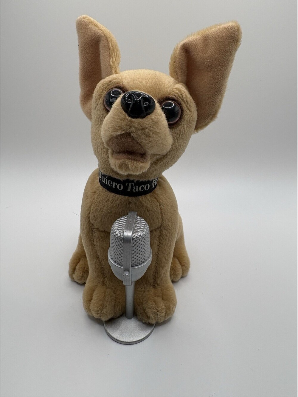 1999 Taco Bell Chihuahua Chances Are Microphone Plush 6in Strottman Yo Quiero